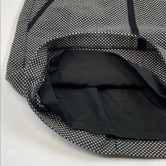 LOFT Black White Tweed Pencil Skirt Contrast Trim Classic Womens Sz 6 - Picture 6 of 7